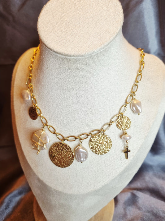 Collier pampilles croix