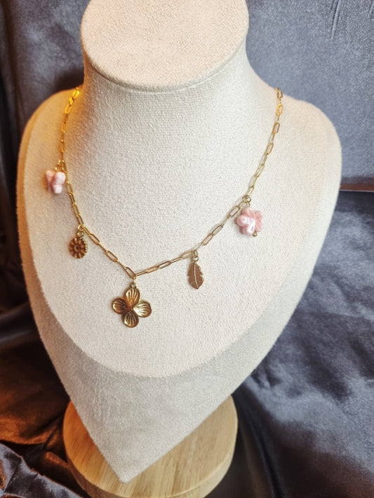 Collier Rosa