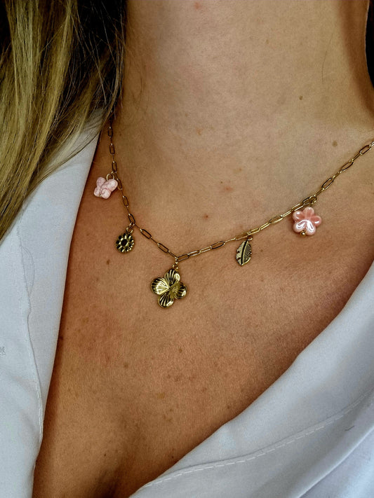 Collier Rosa