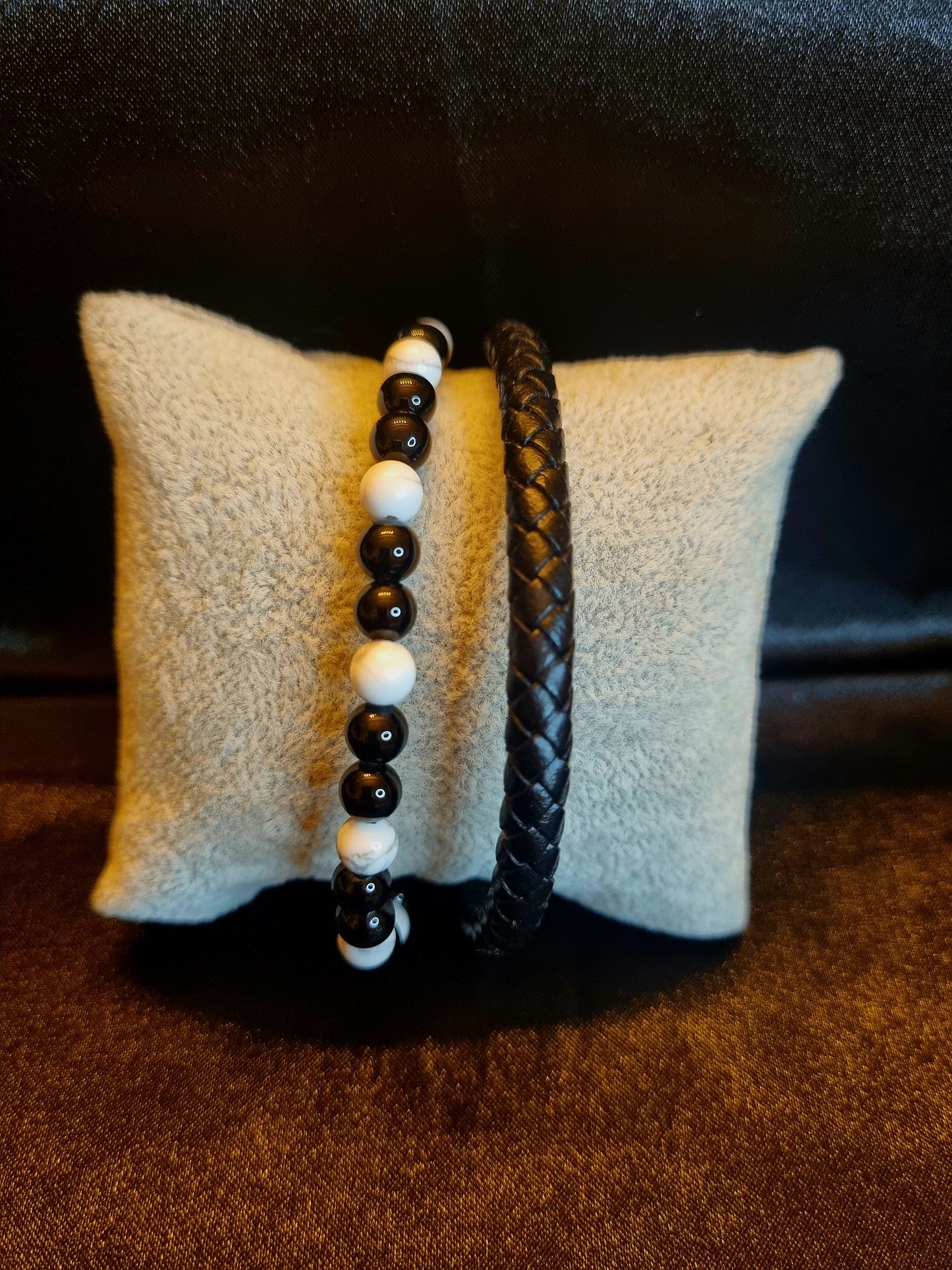 Bracelet cuir et pierre Howlite