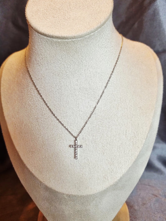 Collier croix